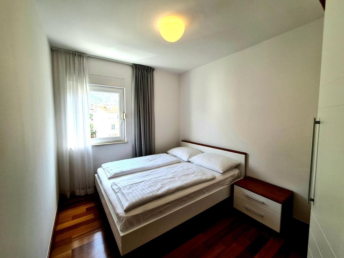 Apartments Veronika Makarska Exterior foto
